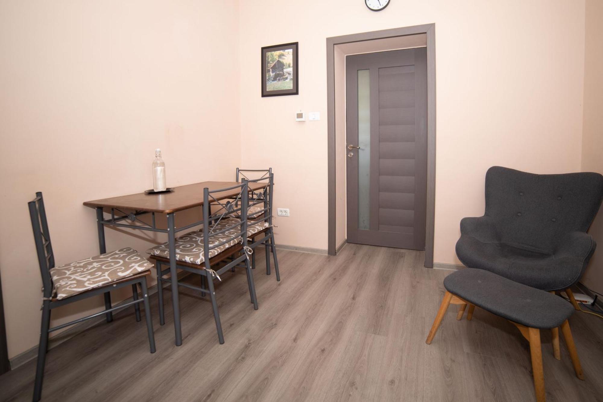 דירות אראד Milan House מראה חיצוני תמונה