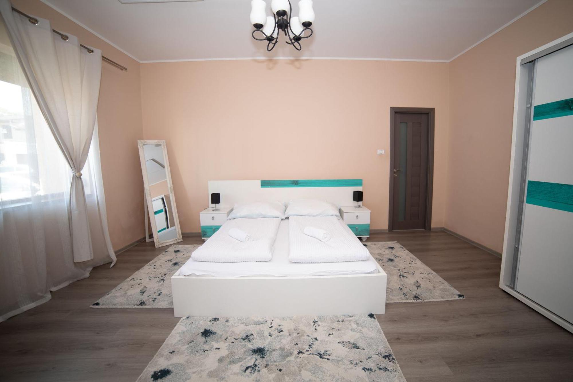 דירות אראד Milan House מראה חיצוני תמונה